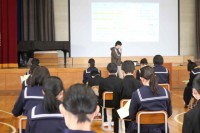 全体指導での説明の様子