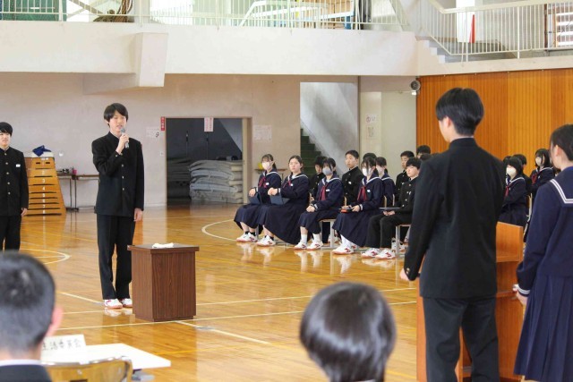 生徒総会の様子