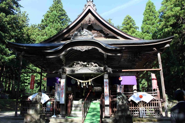 関山神社