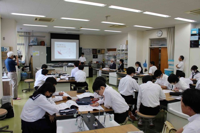 科学研究発表会の様子