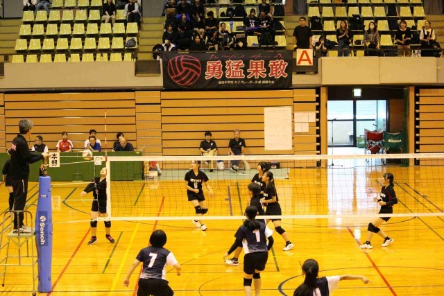 新人バレーボール大会の様子
