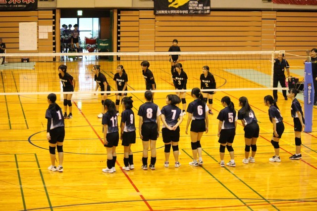 新人バレーボール大会の様子