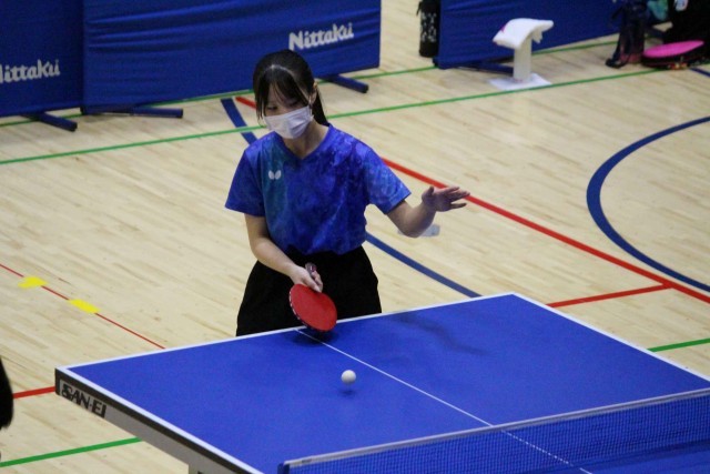 新人卓球大会の様子