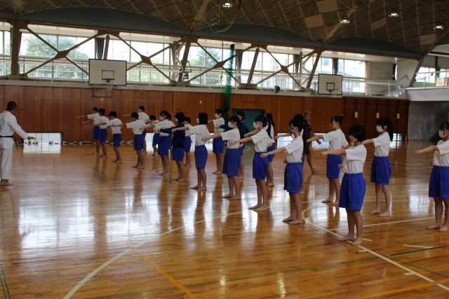 空手の授業の様子