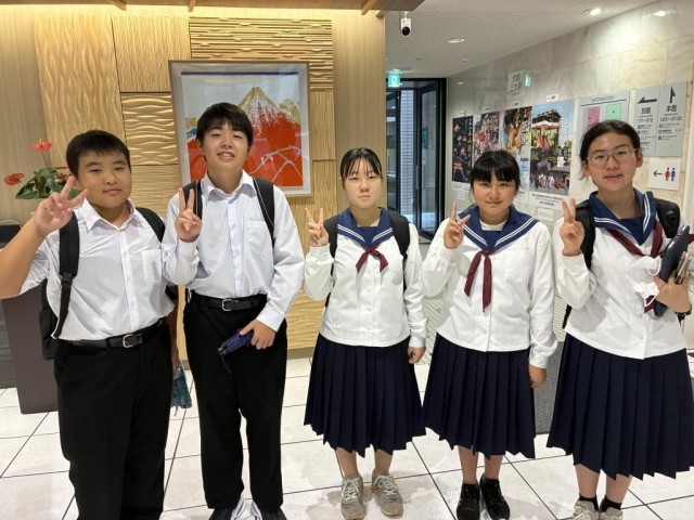 班別研修に出発